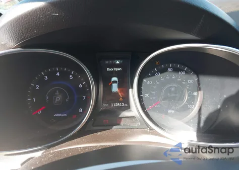 2015 Hyundai Santa Fe Sport 2.4L z USA, uszkodzony, nr VIN 5XYZU3LB8FG238434